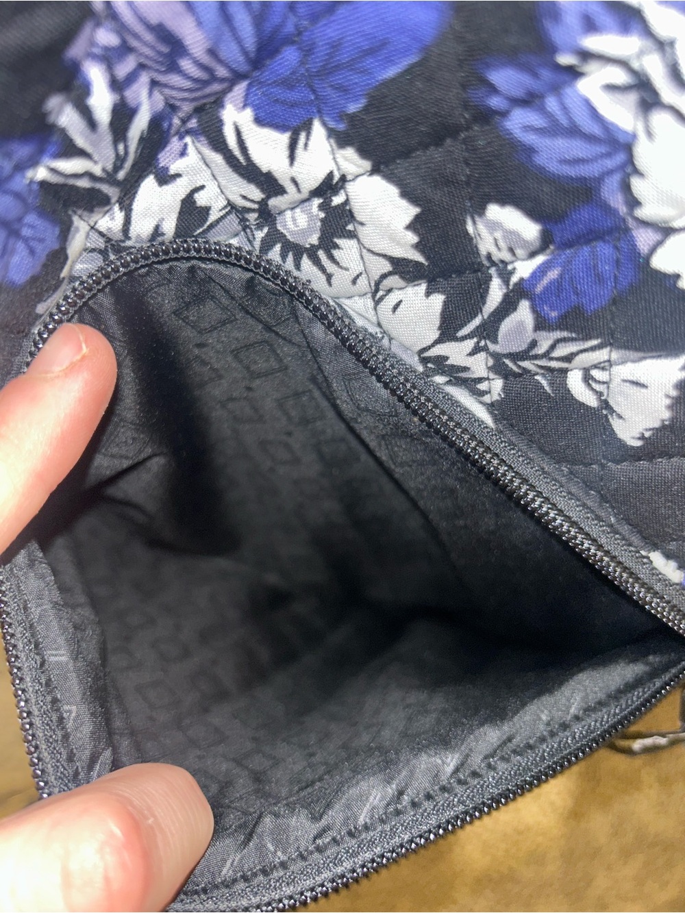 Vera Bradley Floral Crossbody Sling Bag Backpack - Picture 6 of 7